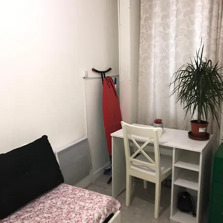 Voltaire 11 Apartment