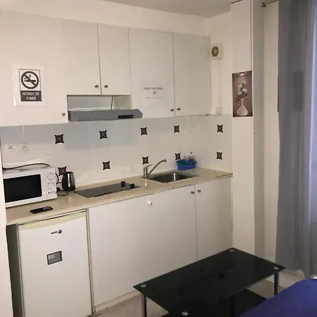 Voltaire 11 Apartment *